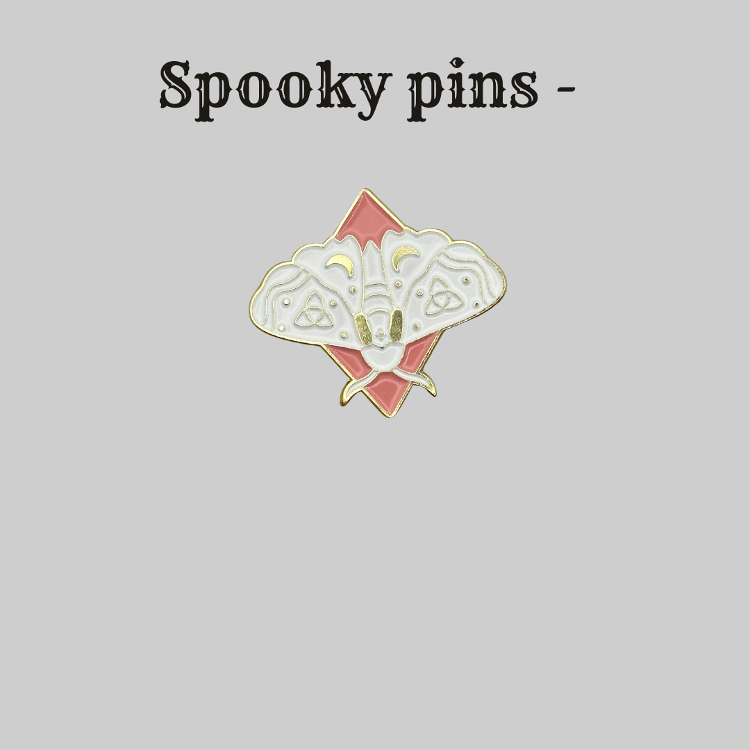 Halloween SPOOKY pins